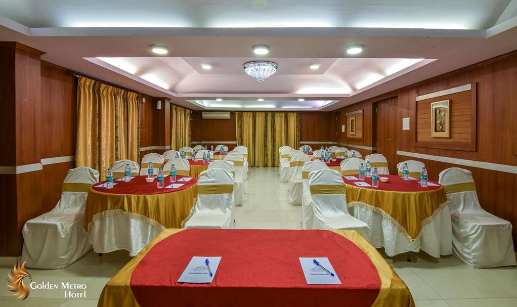 Golden Metro Hotel Bangalore Bagian luar foto