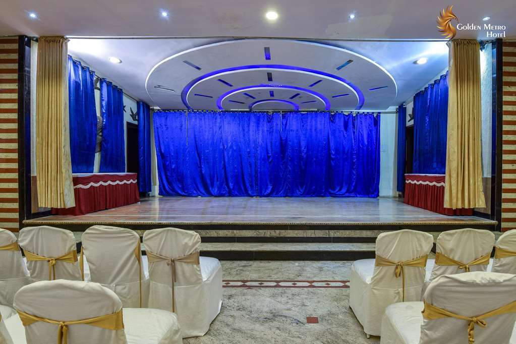 Golden Metro Hotel Bangalore Bagian luar foto