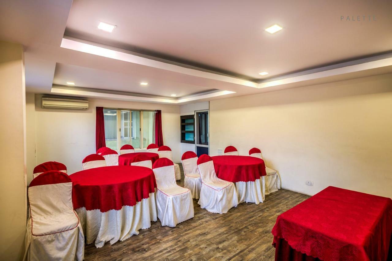 Golden Metro Hotel Bangalore Bagian luar foto
