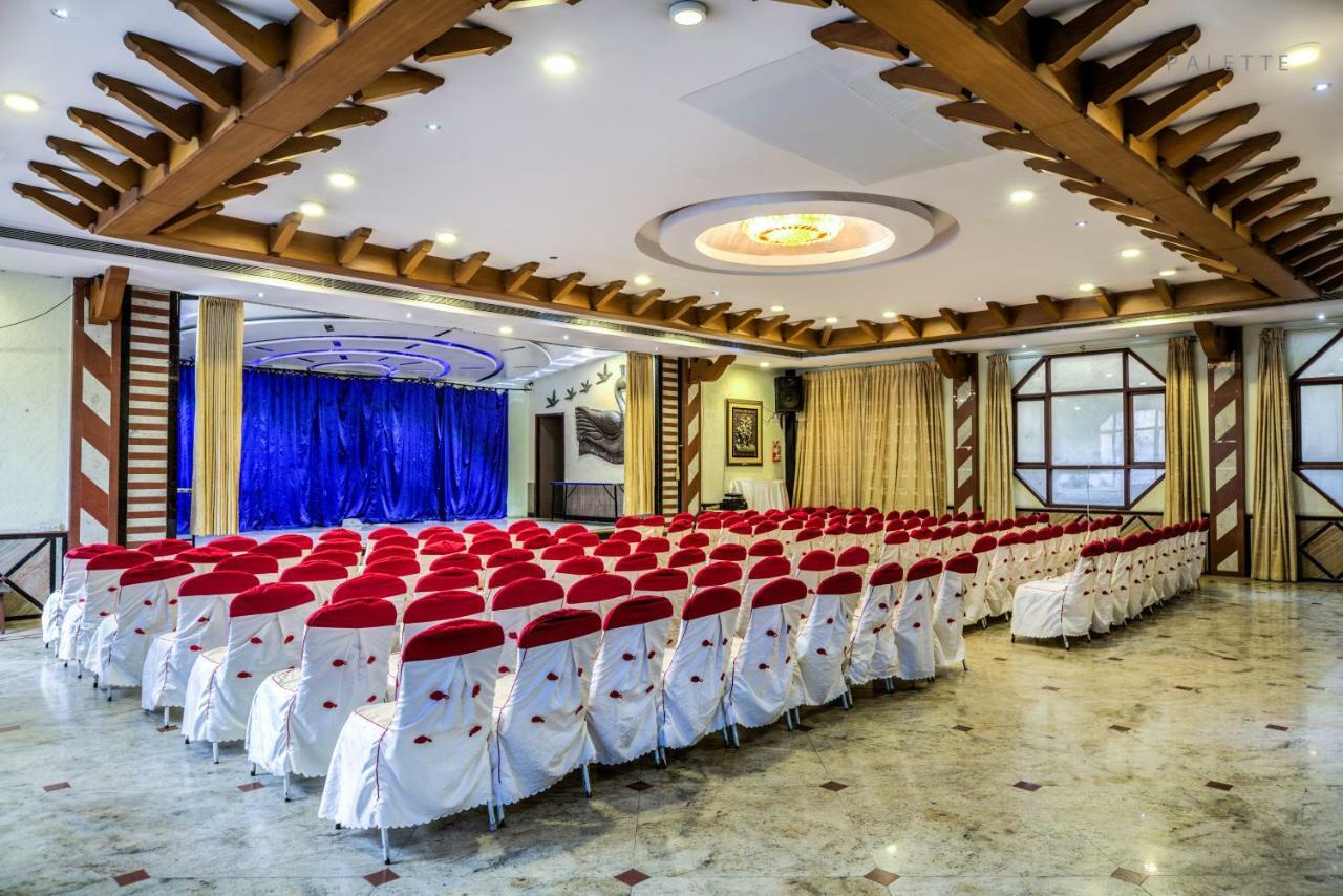Golden Metro Hotel Bangalore Bagian luar foto